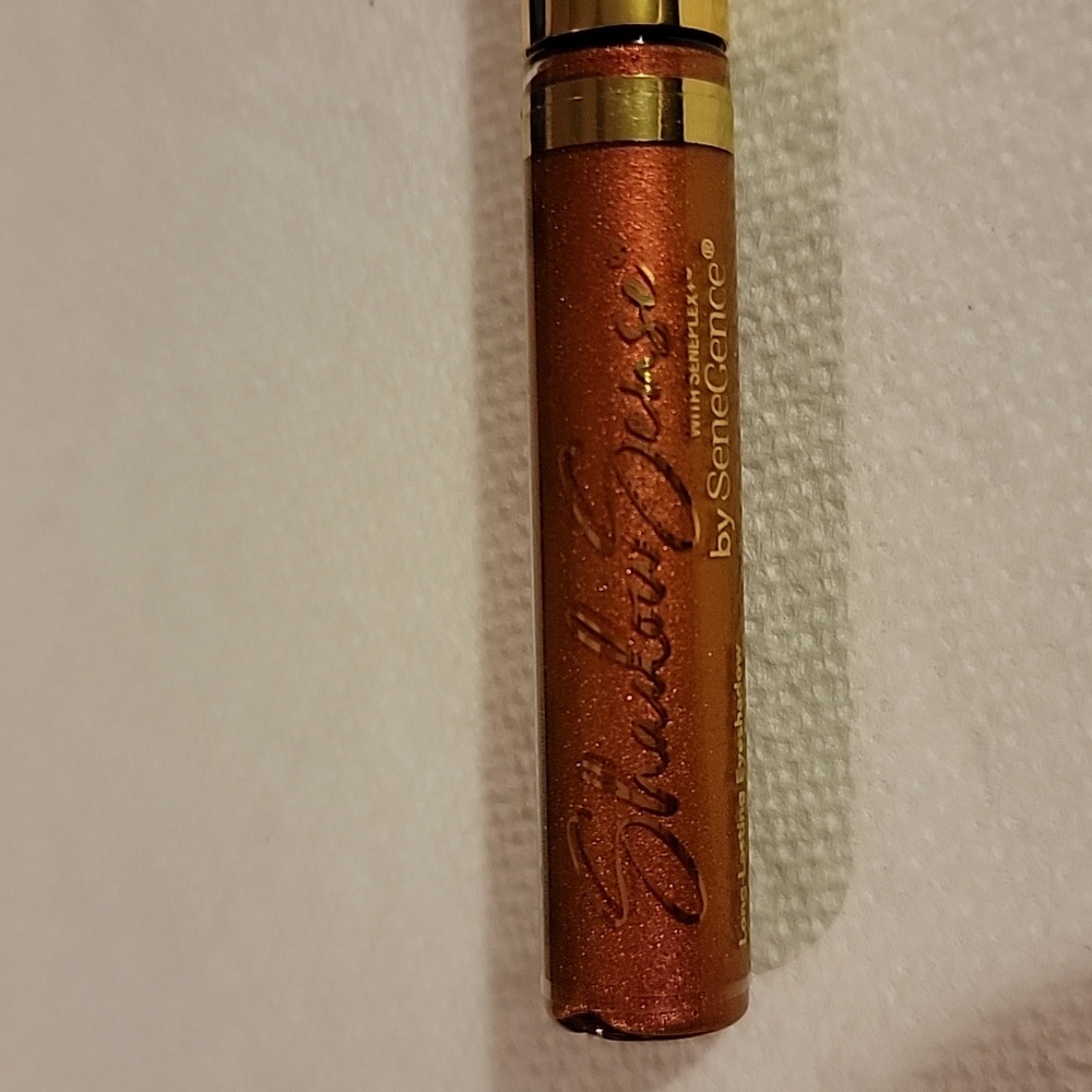 SeneGence Phoenix shimmer eye shadow